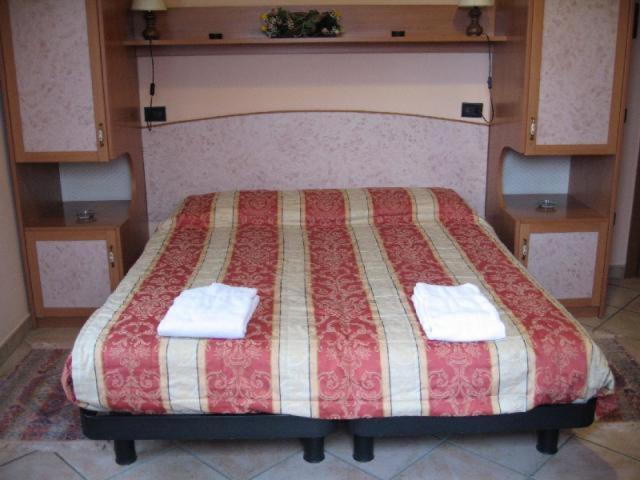 Al Parco Bed & Breakfast Ravenna Eksteriør bilde